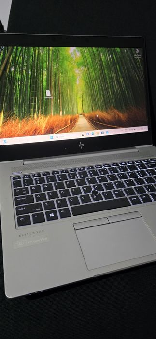Laptop HP Elitebook, i7 , 16gb, touch-screen