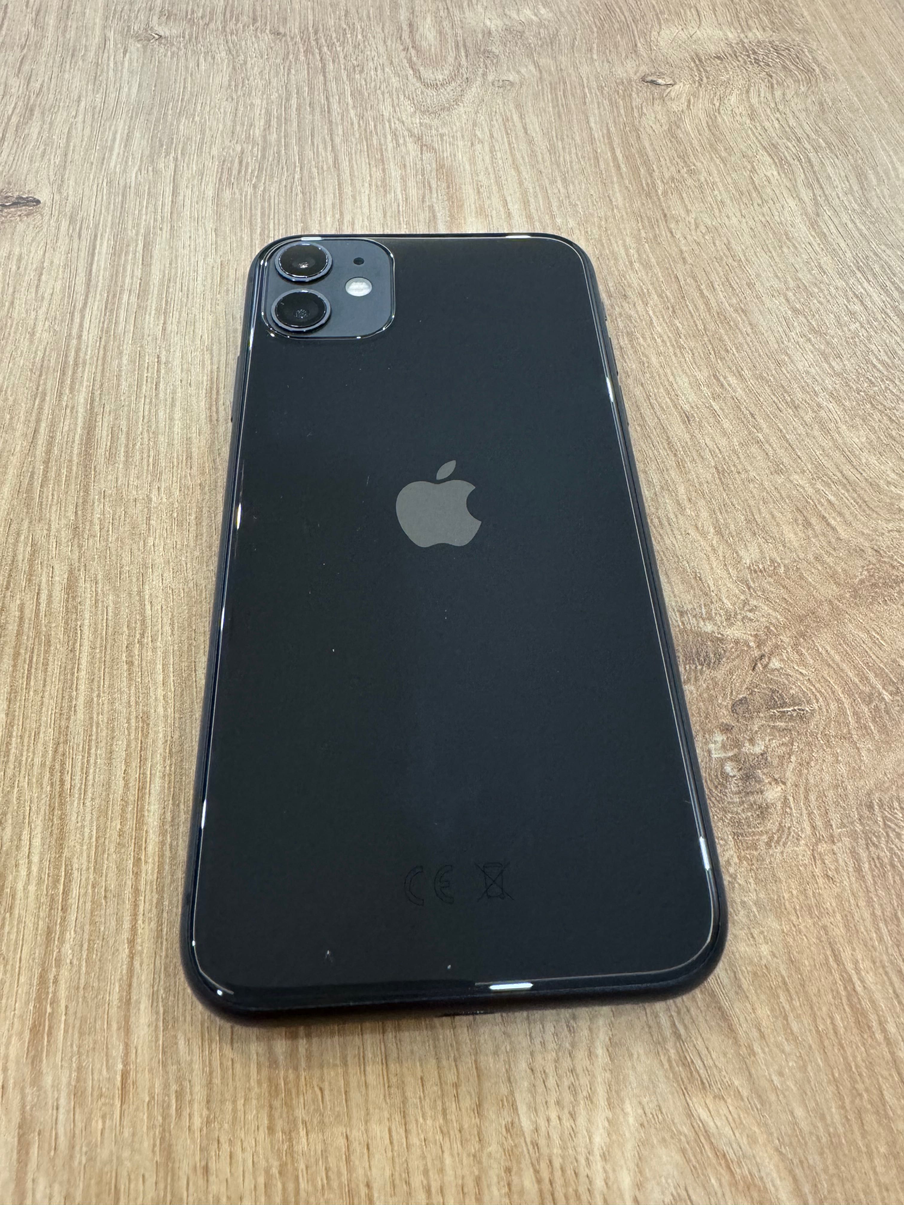 iPhone 11 в перфектно състояние