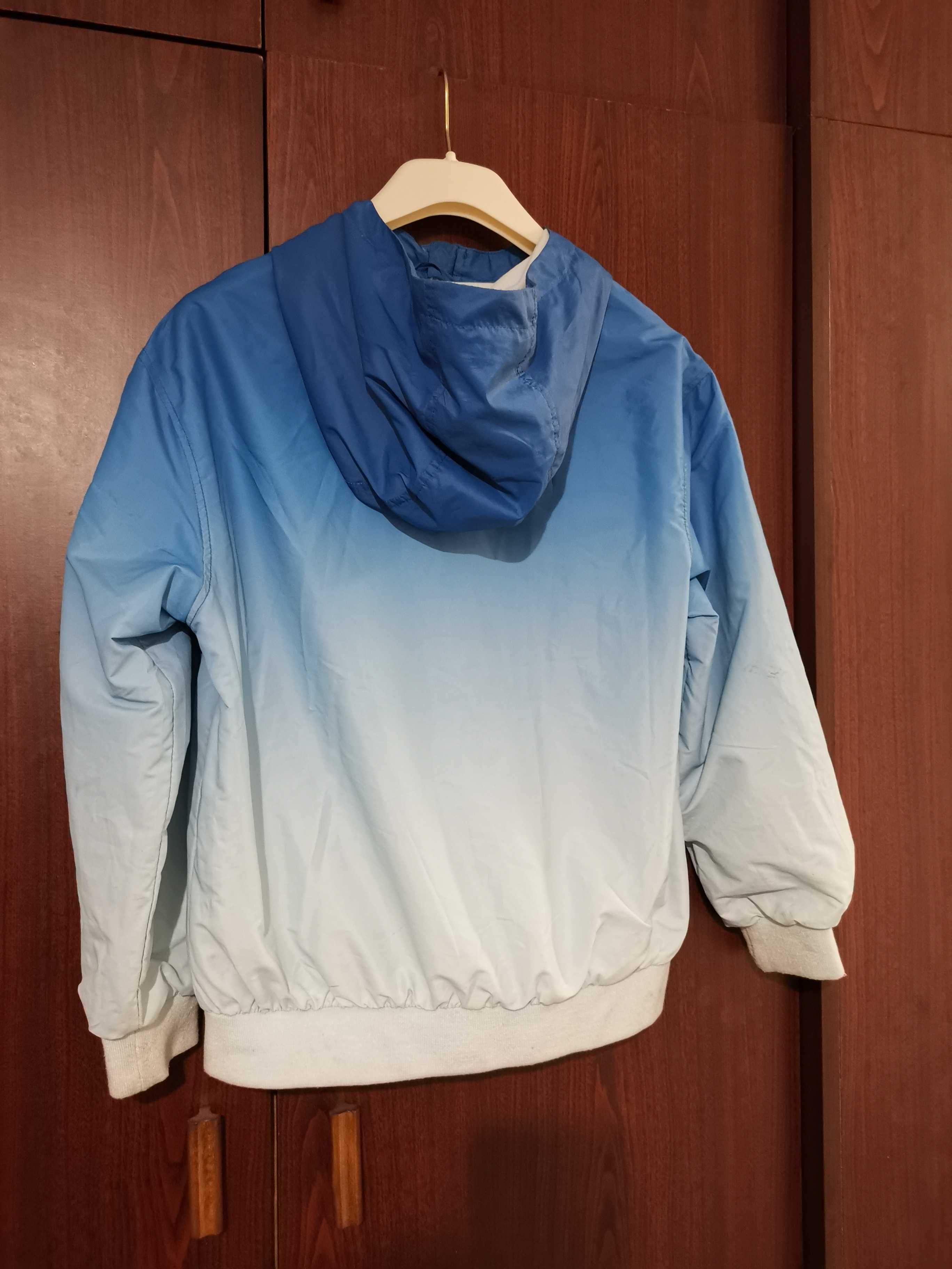 Детско яке Benetton с качулка