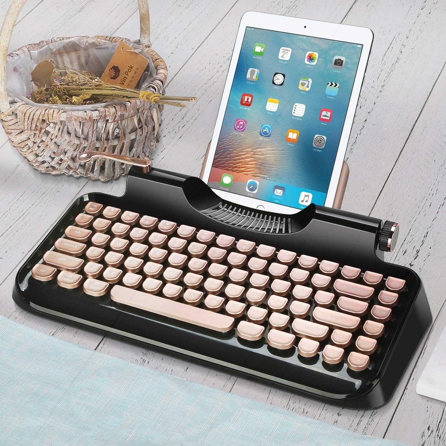 Tastatura mecanica, iluminata, deosebita, retro style model KnewKey
