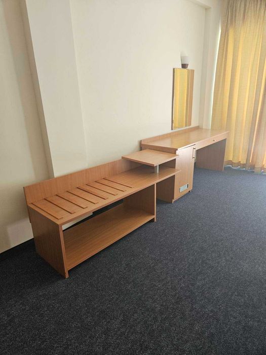 Мебели за хотелска стая