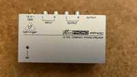 Preamplificator Pick-up Behringer PP400