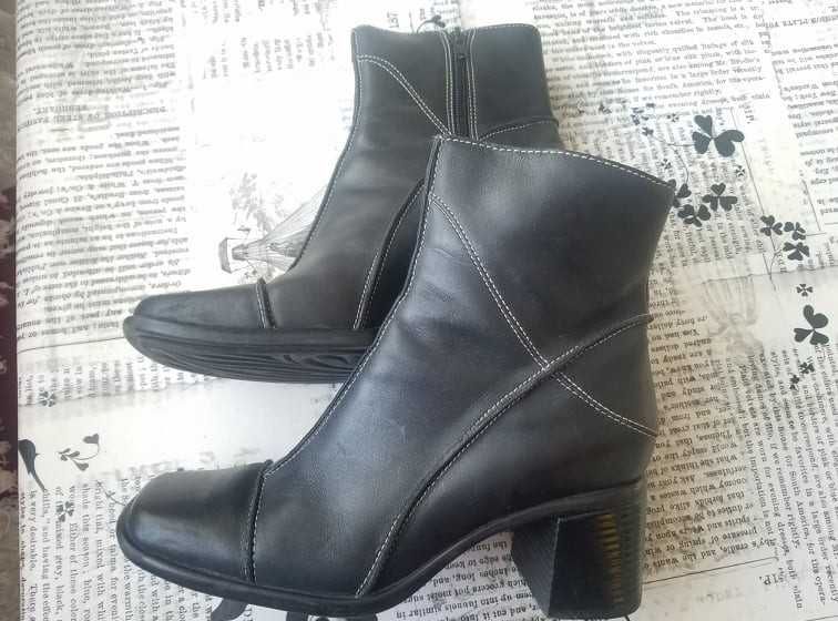 Дамски боти Klarks номер 38 естествена кожа, 30 лв