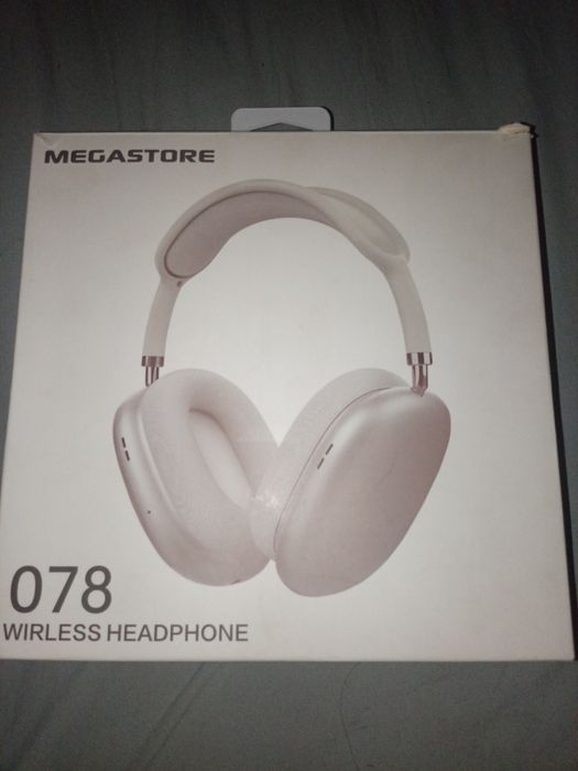 Наушники блитуз.