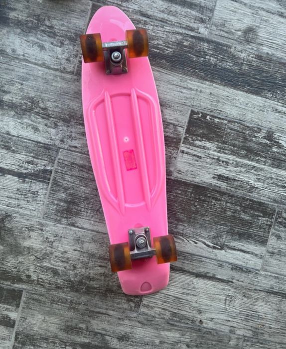 skateboard roz, pt toate varstele