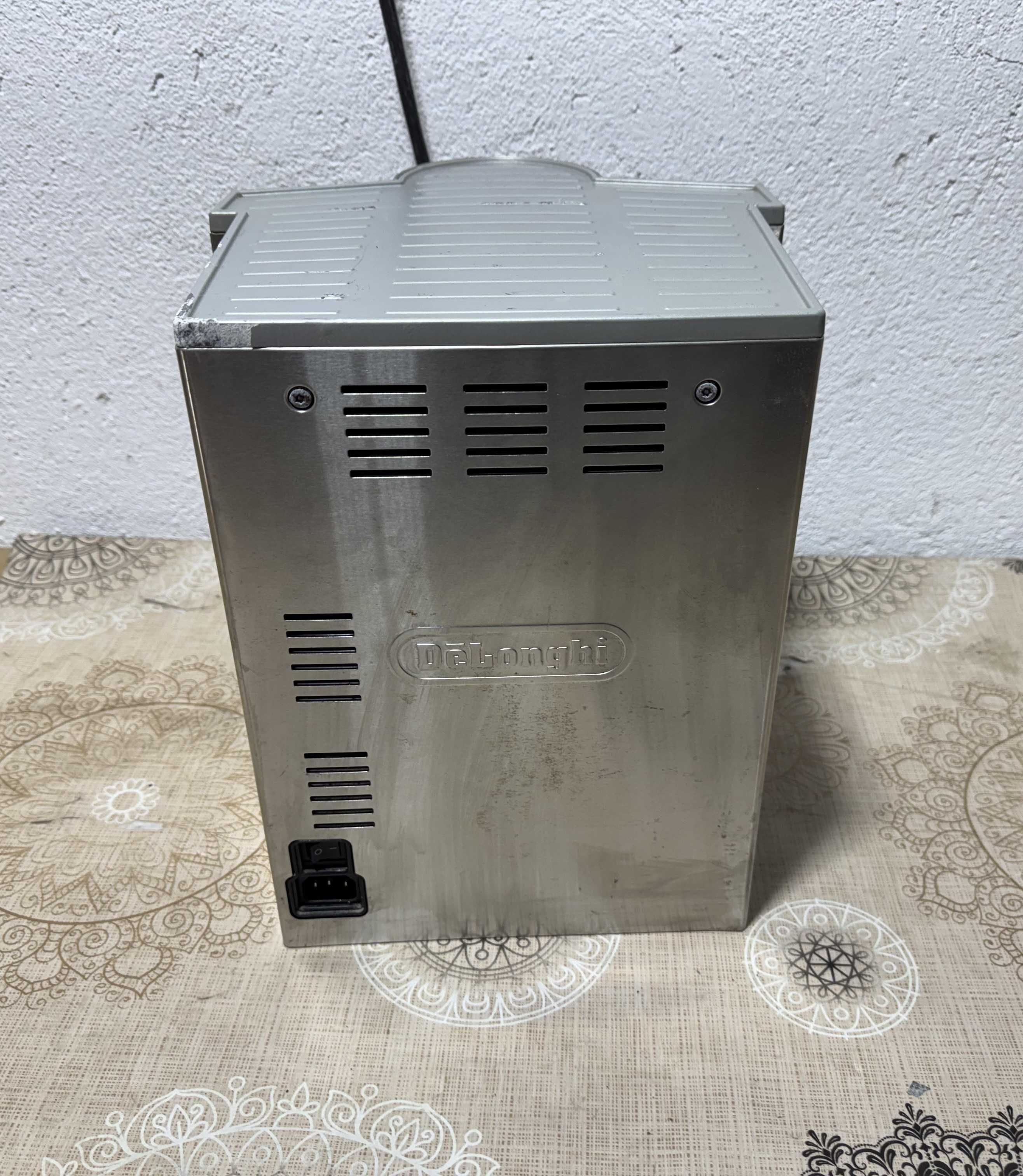 Кафемашина - DeLonghi EC 860.M