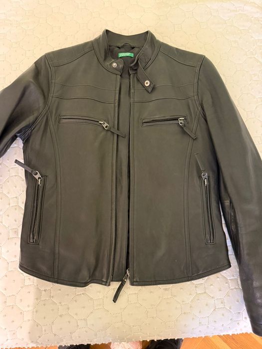 Мъжко кожено яке Benetton