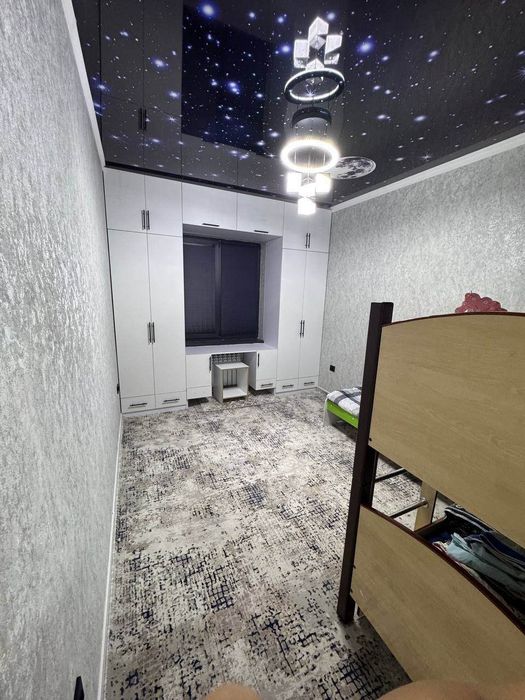 Мирзо Улугбек Новза метроси ёнида ижара квартира бор