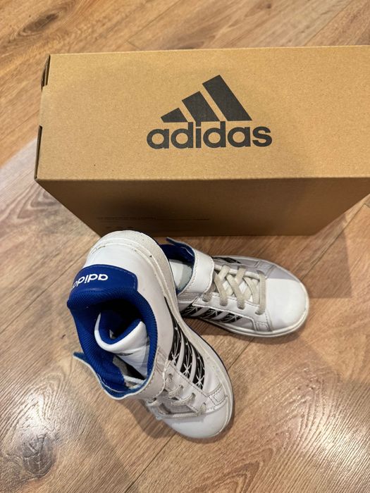 Маратонки Адидас  28 номер