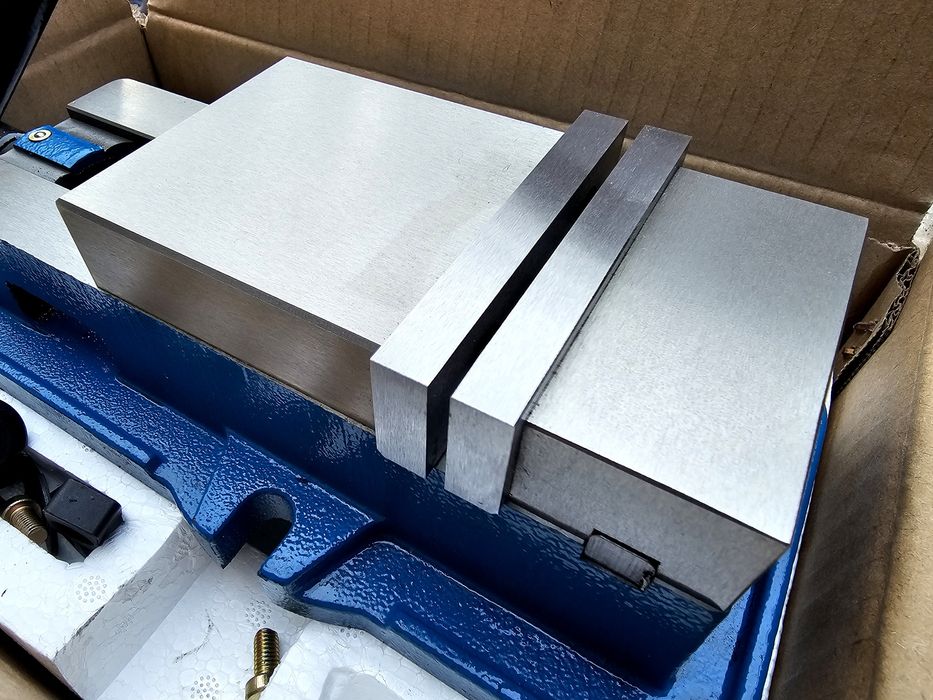 Menghina de precizie rectificata freza CNC masina de gaurit