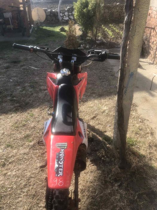 Кросов мотор в добро състояние