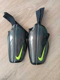 Футболни кори Nike