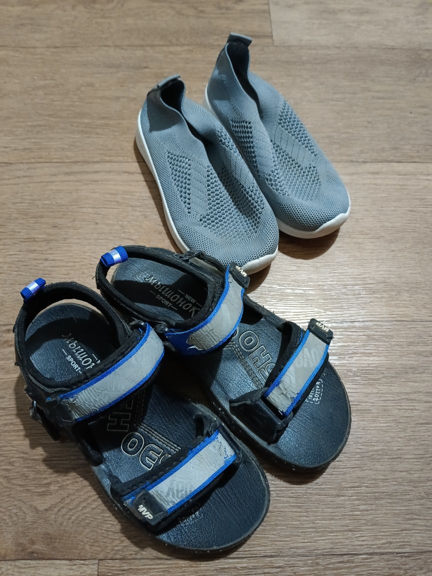 Продам сандалии и макасины обувь для мальчика на лето за 2.500
