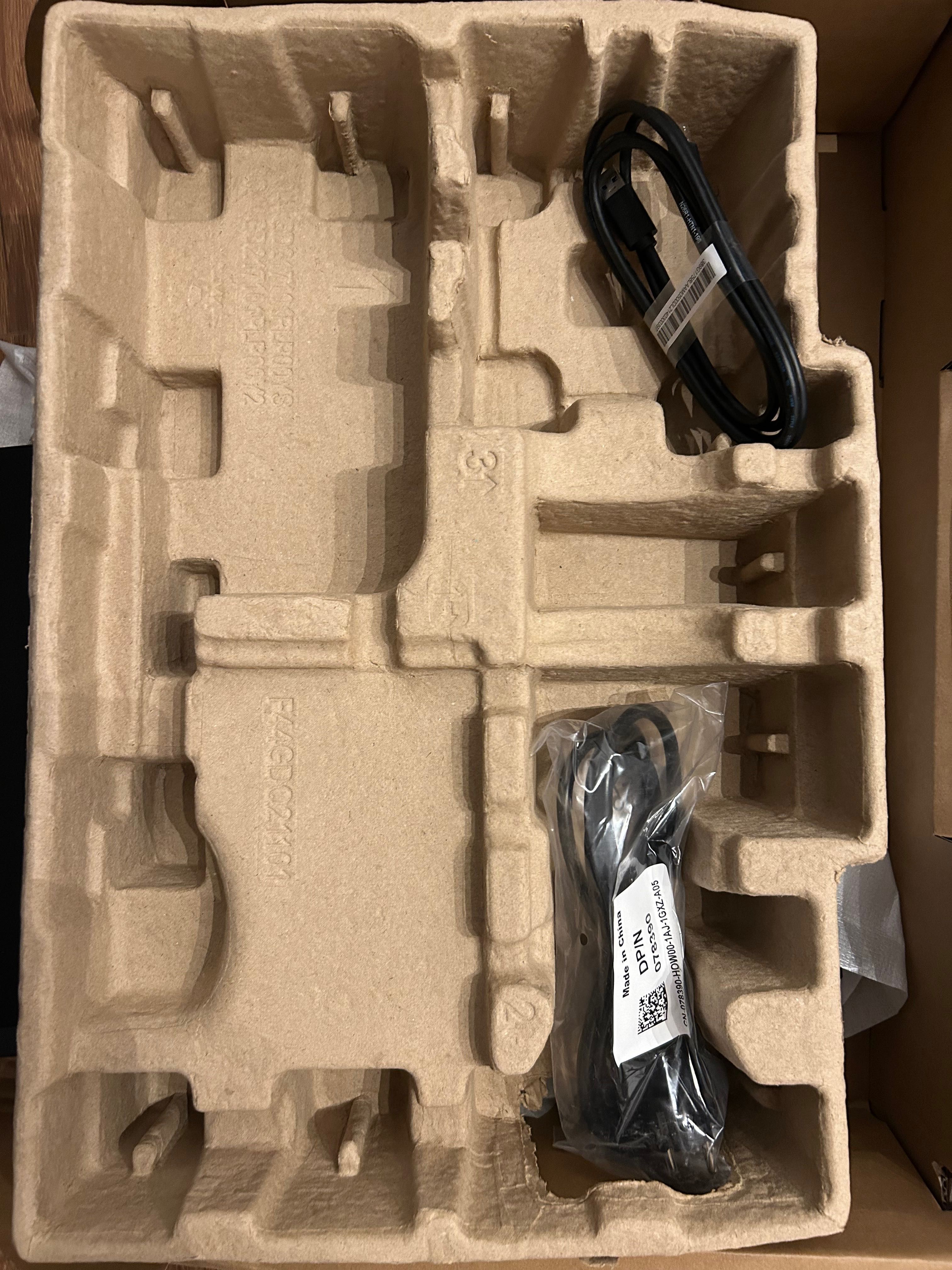 Монитор dell 23 inch чисто нов