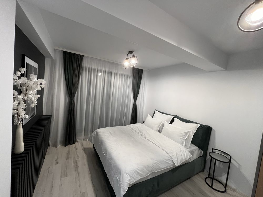 Inchiriez apartament 2 camere Platinum