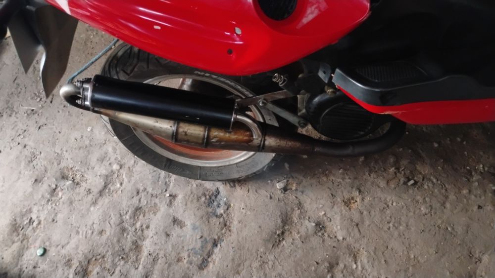 Vând scuter 80cc 2T Carte RAR