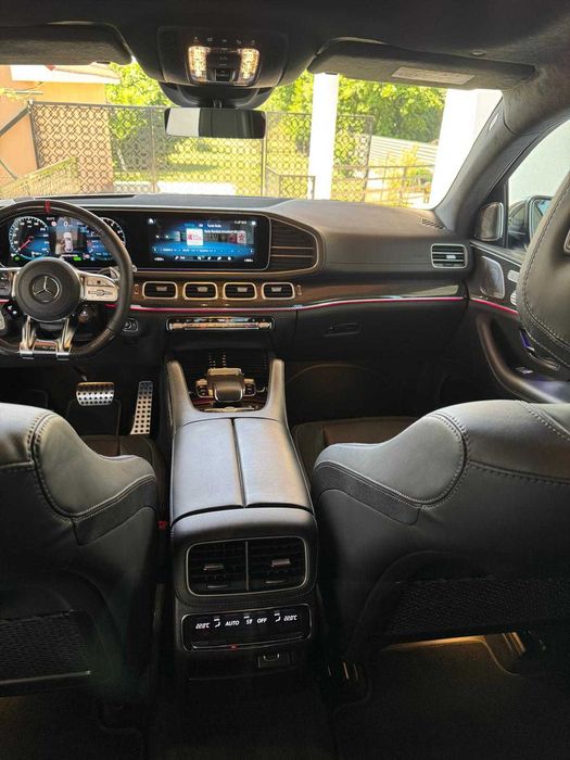 Mercedes Benz GLE 63 AMG S 4 MATIC + hibrid 634 CP