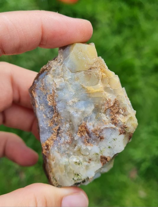 Opal natural România