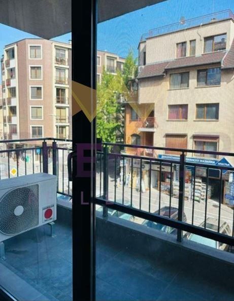 Дава се под наем Двустаен апартамент в Варна, Колхозен пазар - 70 кв.м за 600 € - Снимка #11