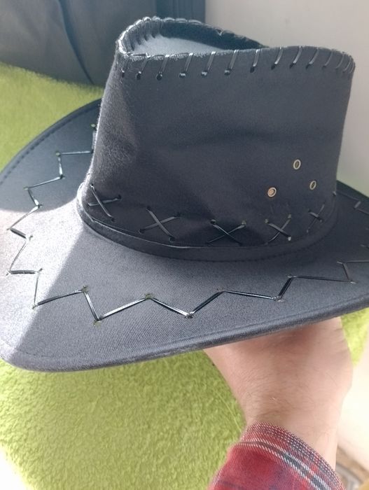 Palarie cowboy catifelat