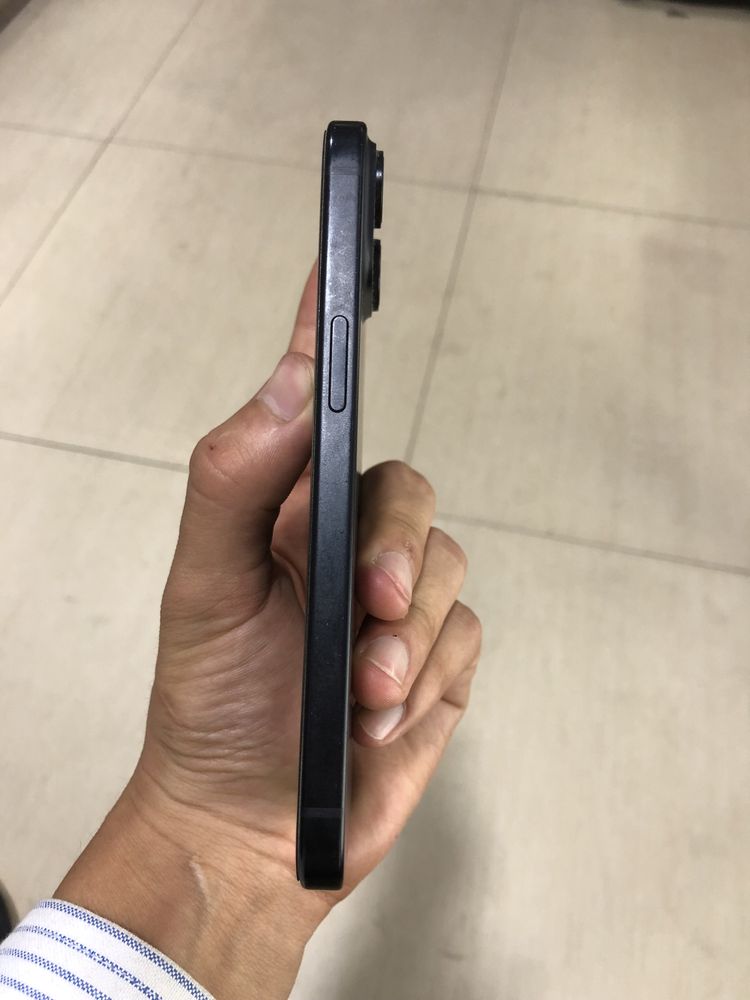 iPhone 15