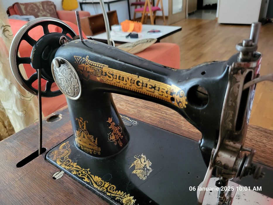 Masina de cusut Singer vintage
