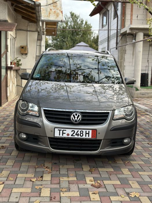 VW Touran Cross , 2009, 2.0 TDI, DSG, Provenienta Germania