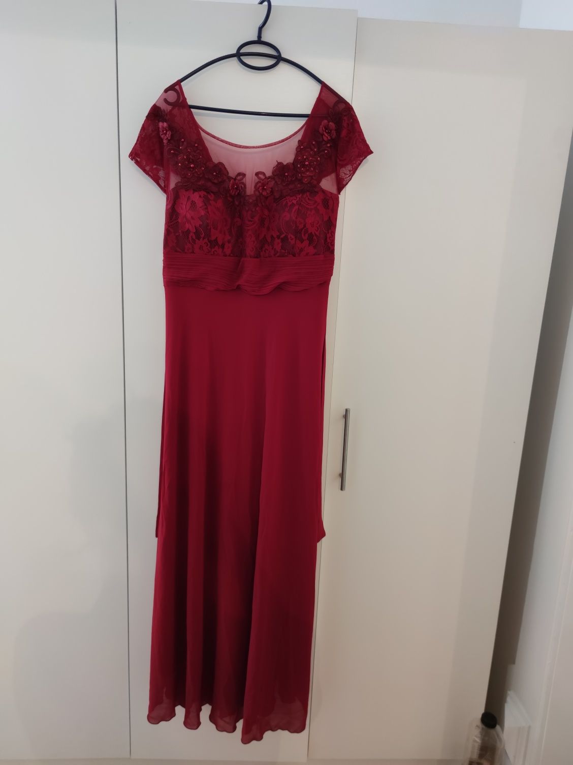 Rochie elegantă mărimea XL