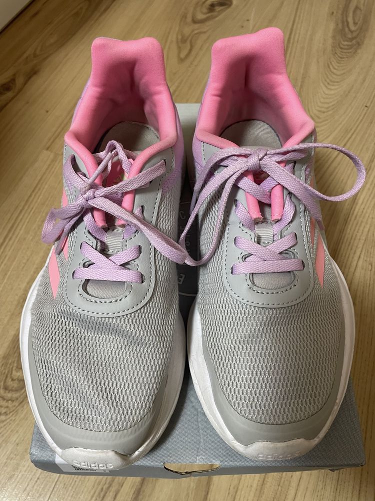 Adidas tensaur run