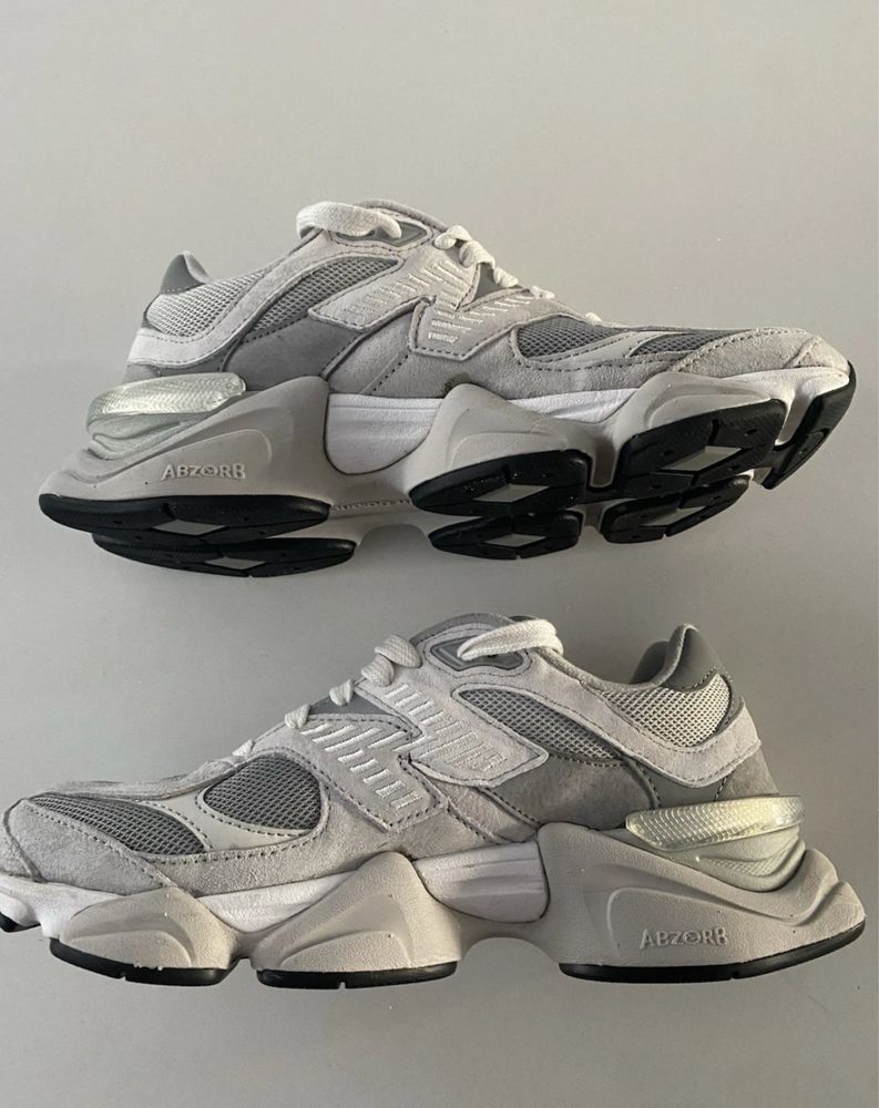 New Balance 9060 , размер 39