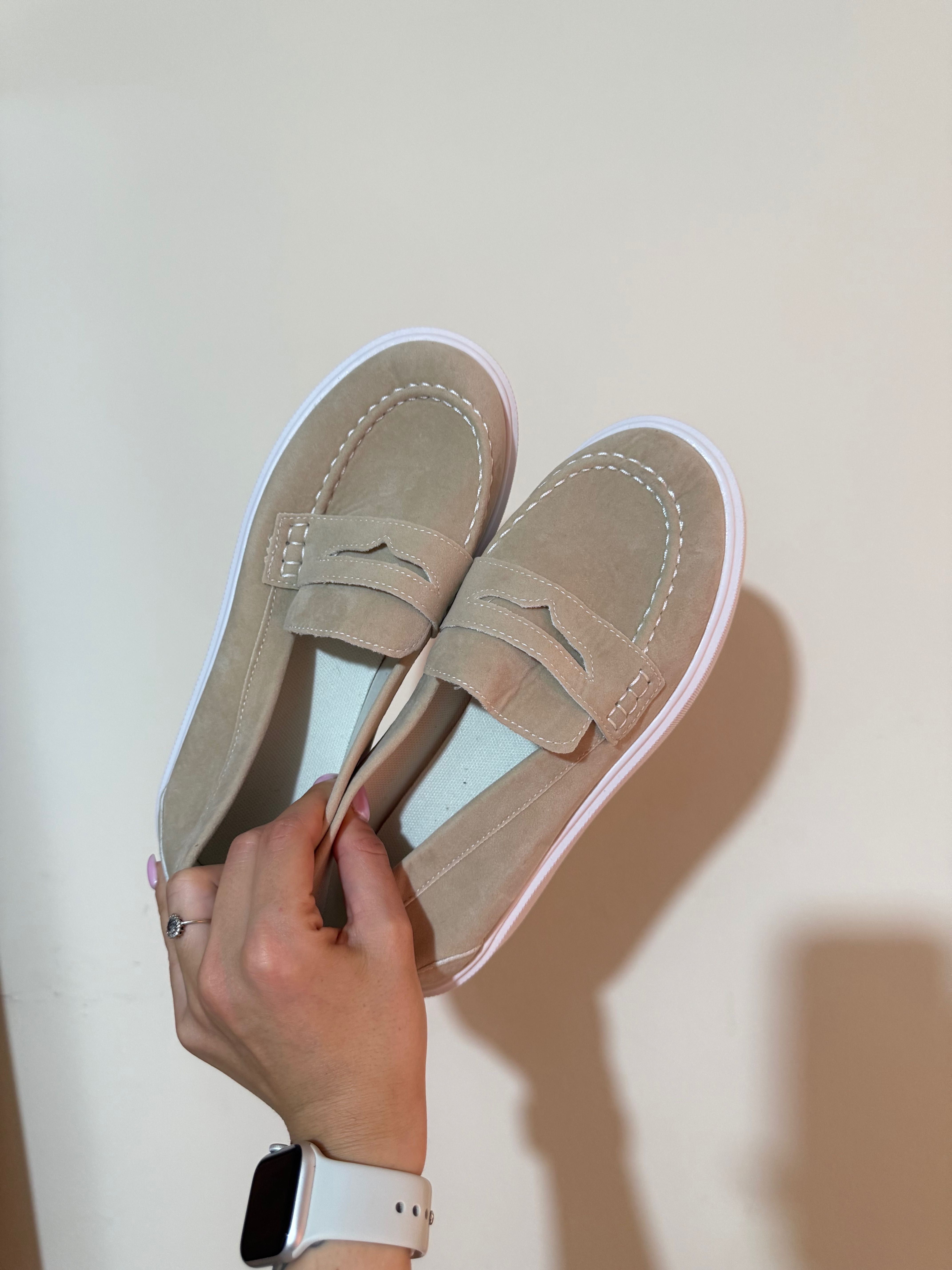 Мокасини в цвят Khaki