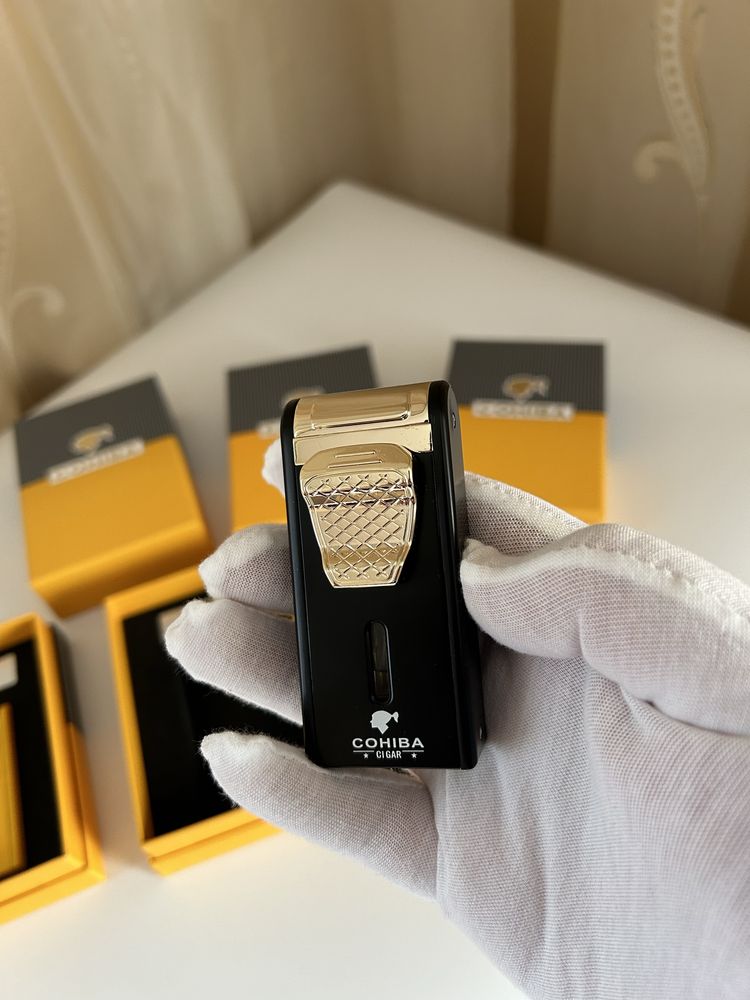 Запалка Cohiba с вградена резачка и пънч – 2 пламъка