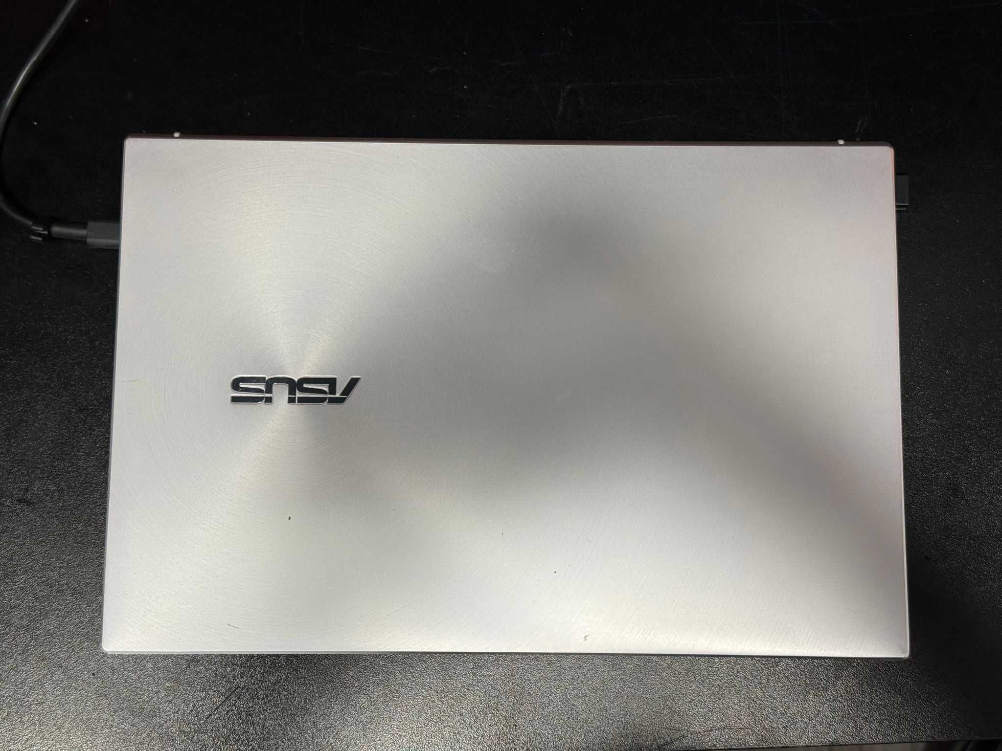 HOPE AMANET  P2- Asus ZenBook UX325EA  / I5 GEN 11 / 8GB RAM /