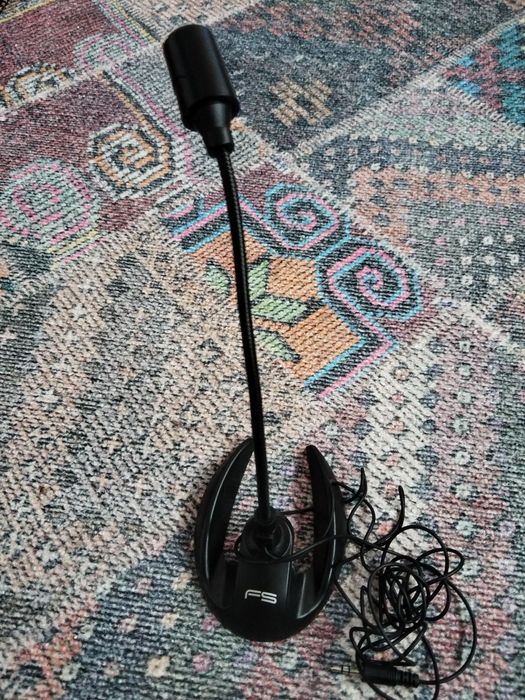 Microfon jack pentru calculator