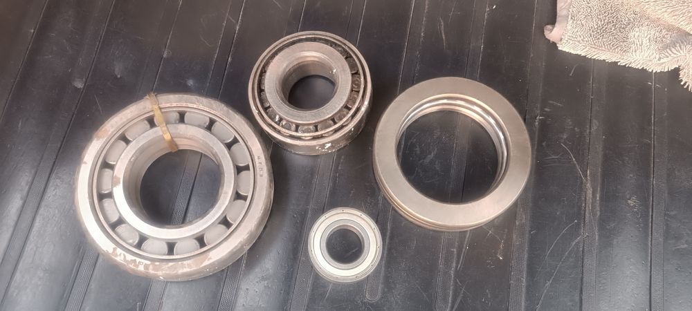 Продаётся подшипники