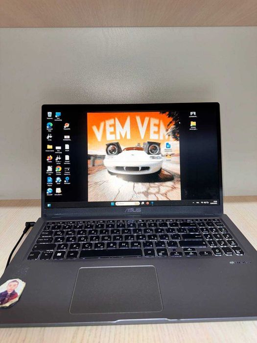 Ноутбук Asus intel core i7-10 поколение