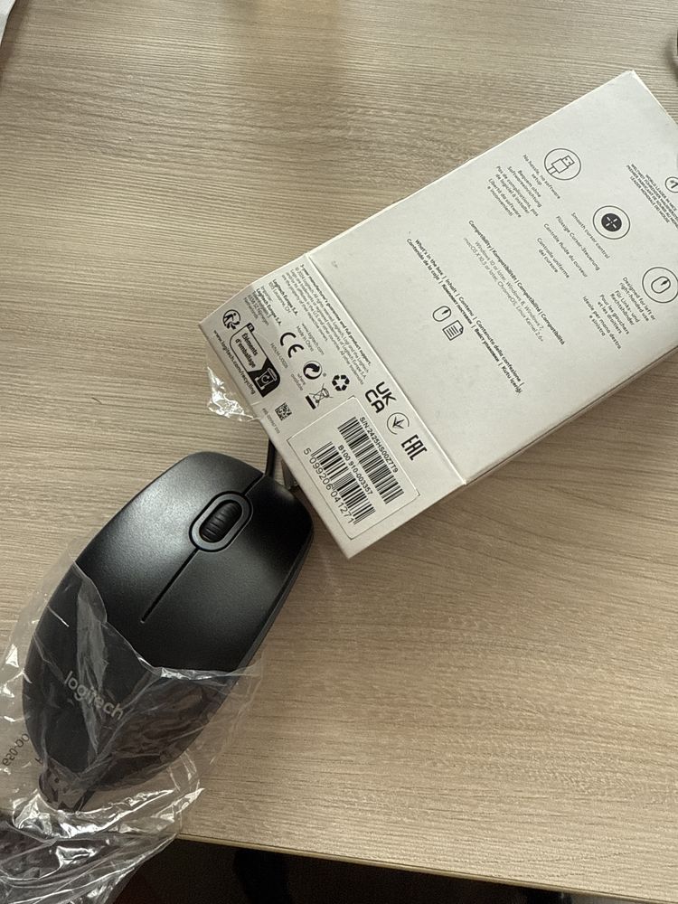 Продам новую мышку LOGITECH