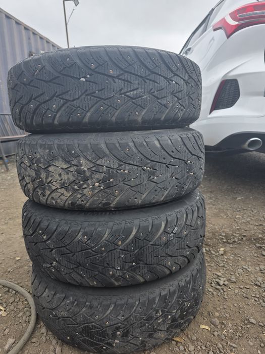 Комплект зимних шины R15 185/65