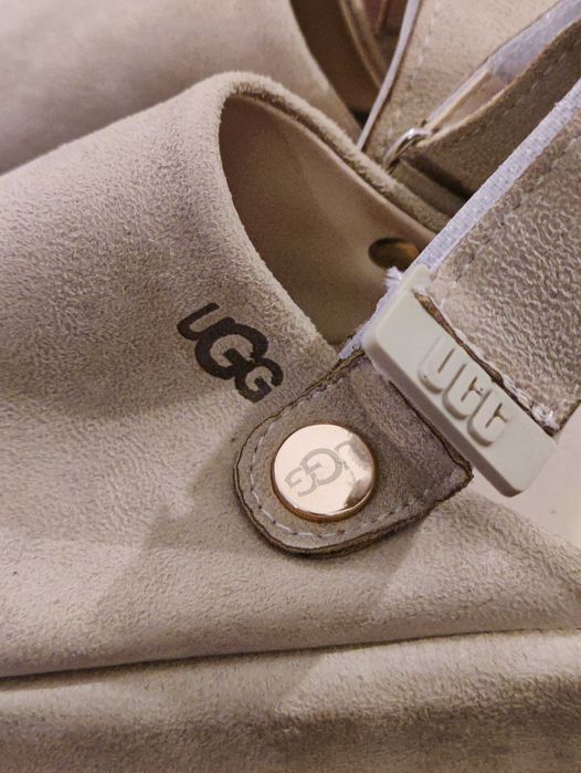 Чехли/ сандали UGG