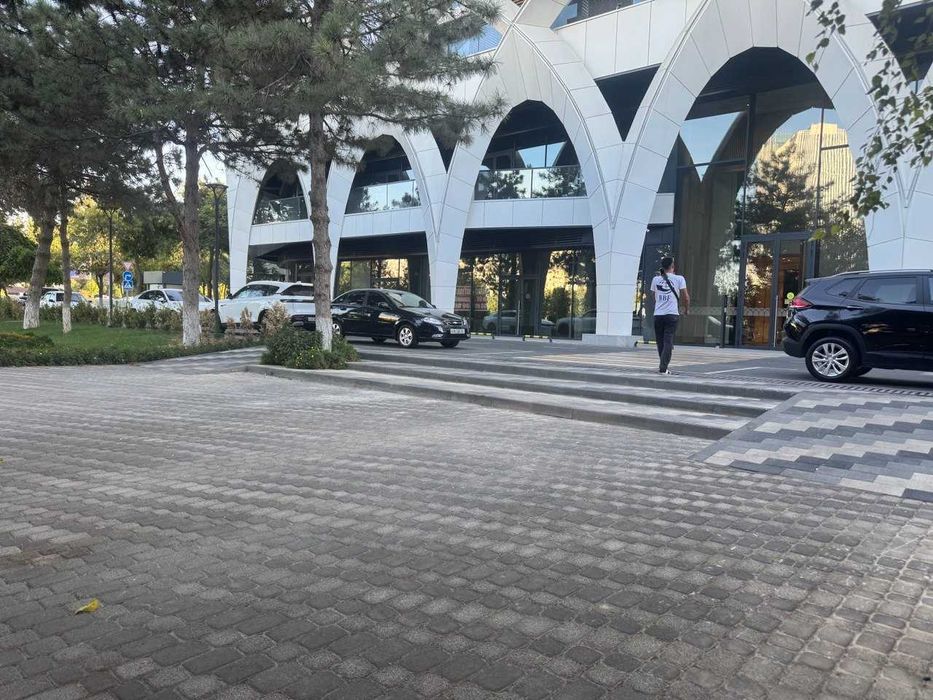 Аренда 190 м. U Tower Центр Города