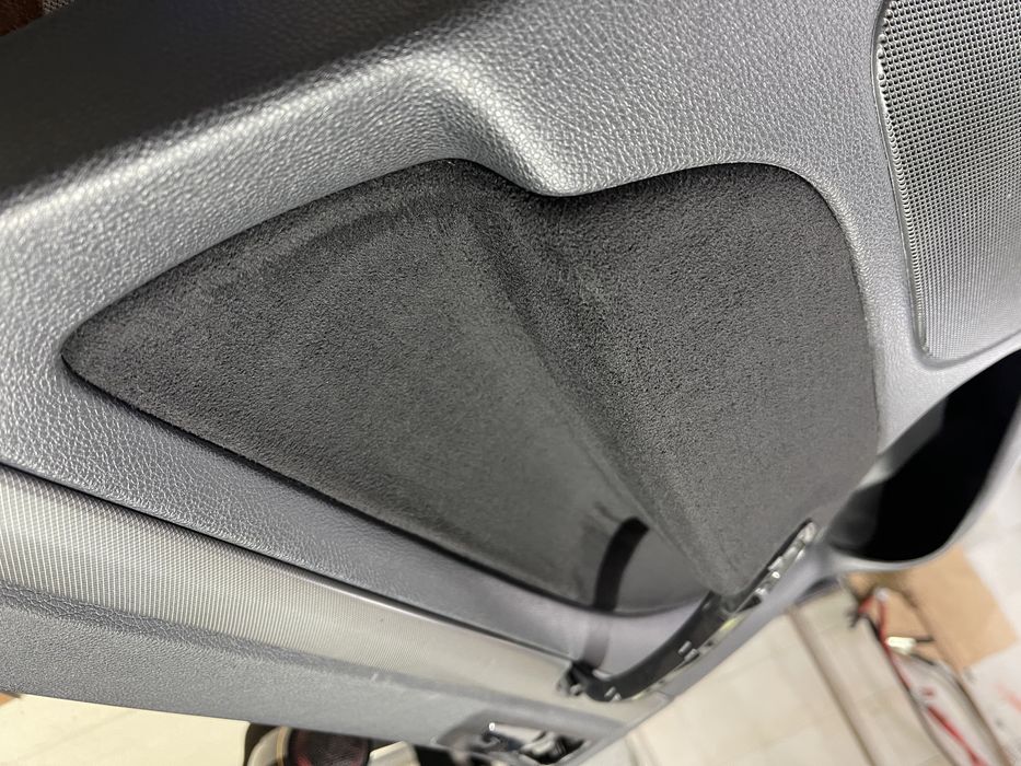 Retapitare / Recondiționare fete uși auto