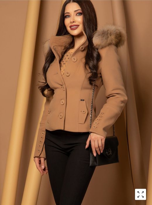 Палто Alessa в размер М