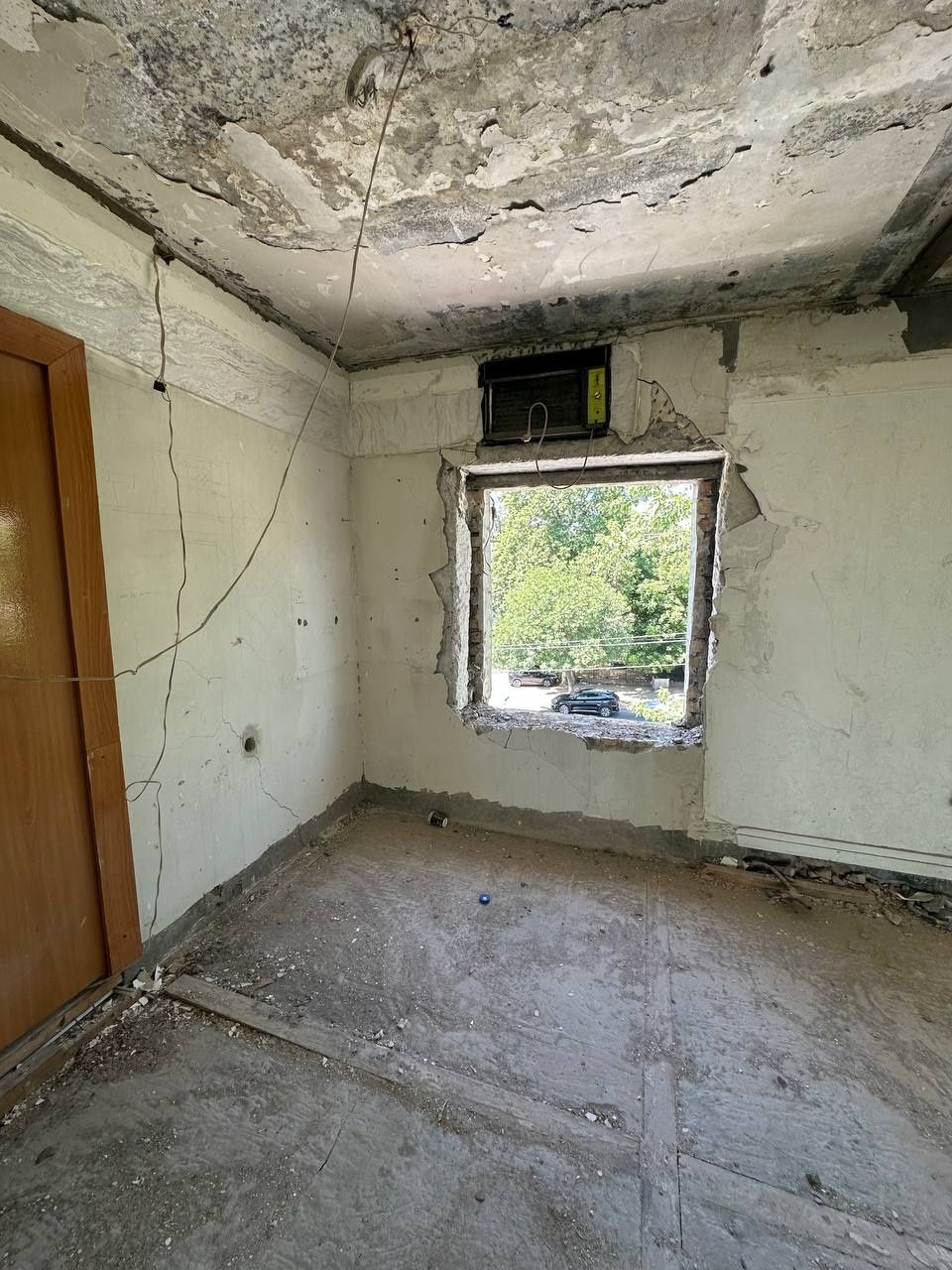 Срочно продаётся 2-комнатная Бадамзар Юнусабадский район Аква Парк