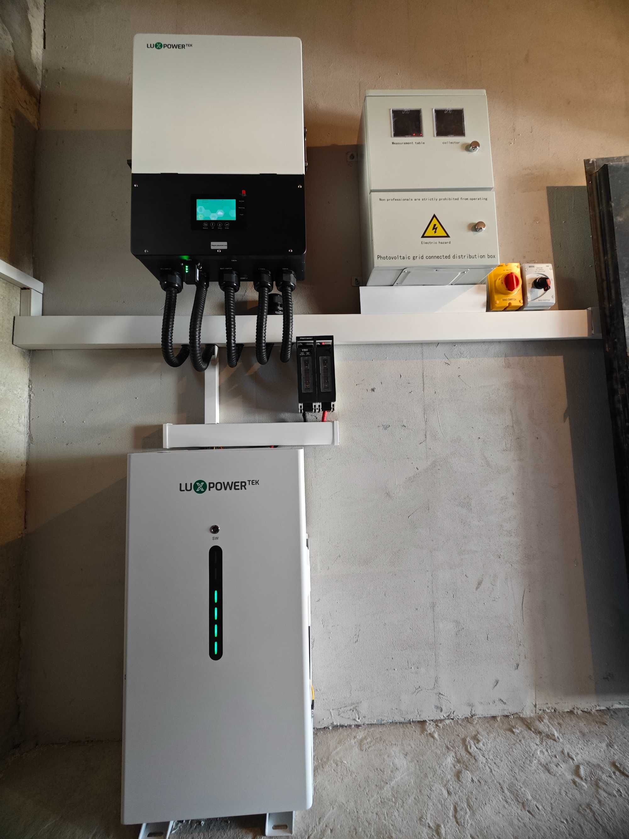 Luxpower LXP 12000 W Монофазен Хибриден инвертор 3MPPT 18K PV in