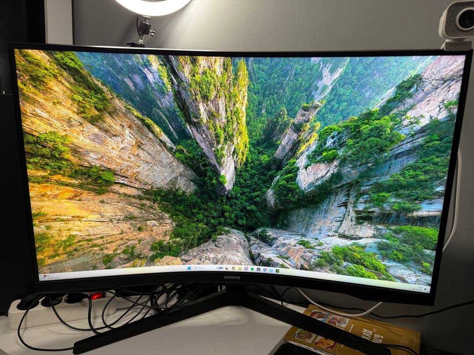 Монитор Samsung Odyssey G5/32