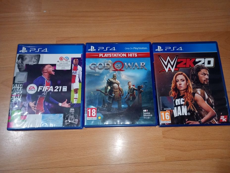 Продава се PlayStation 4 Pro 1TB