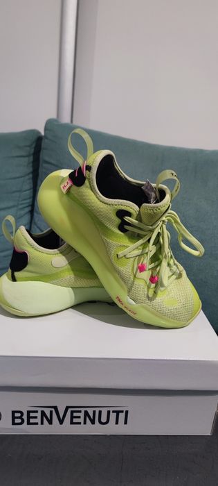 Echipament Adidasi Sport TARMAK - Garanție - mărimea 40 stare excelent