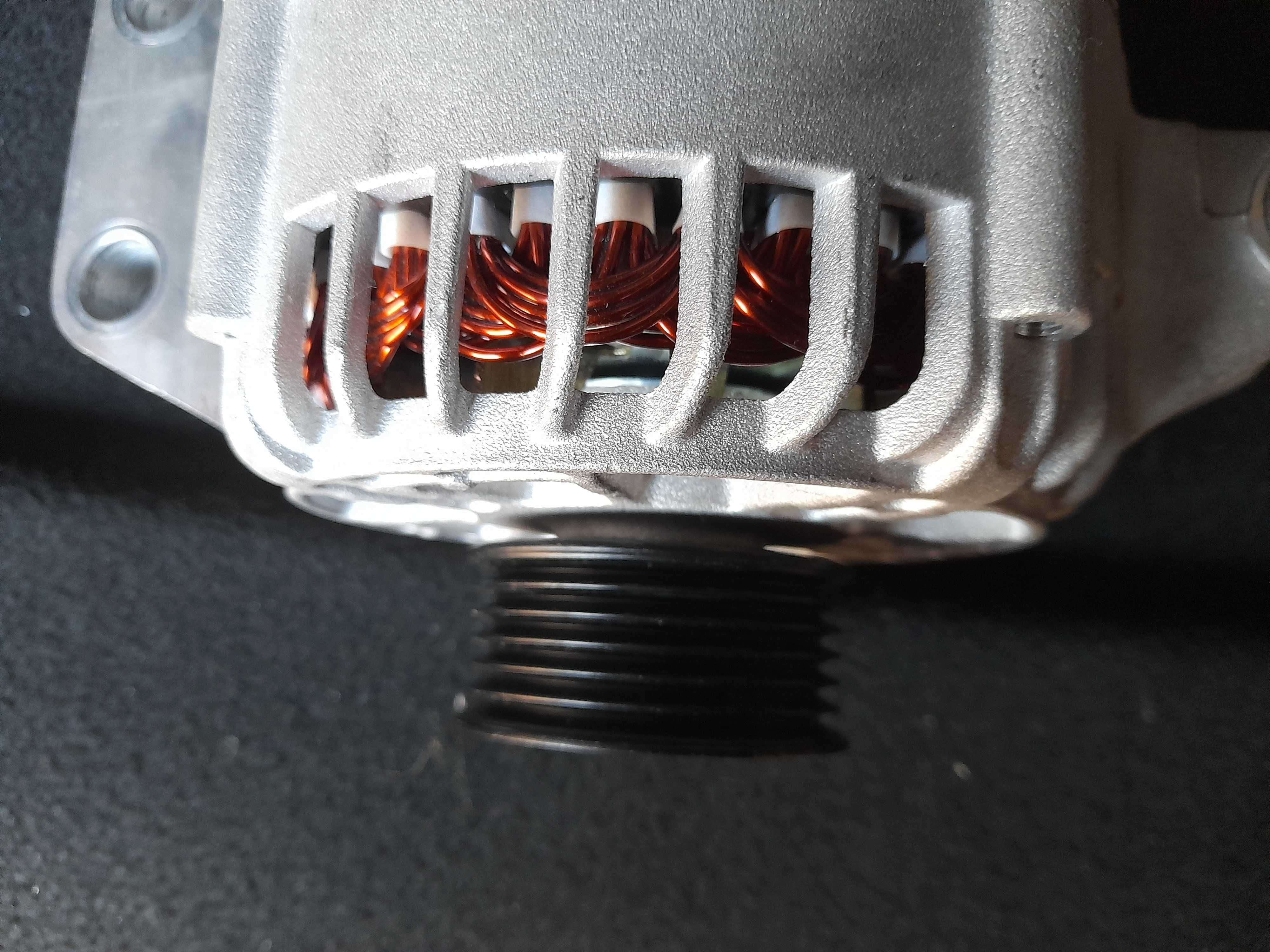 Vand alternator nou : LRA03039 , 12V 104 A