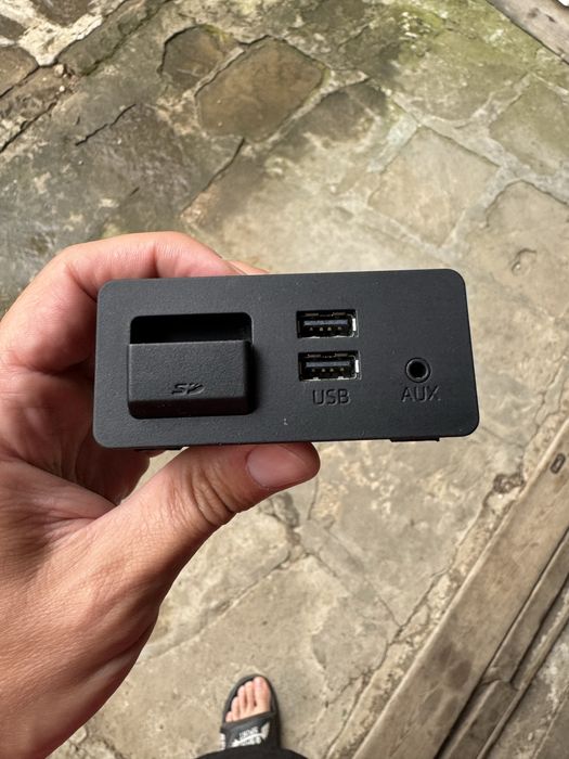 USB Hub за Мазда СХ5 2016.5