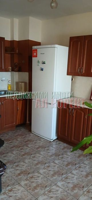 Продава се Двустаен апартамент в Варна, Лятно кино Тракия - 62 кв.м за 2581 €/кв.м - Снимка #2